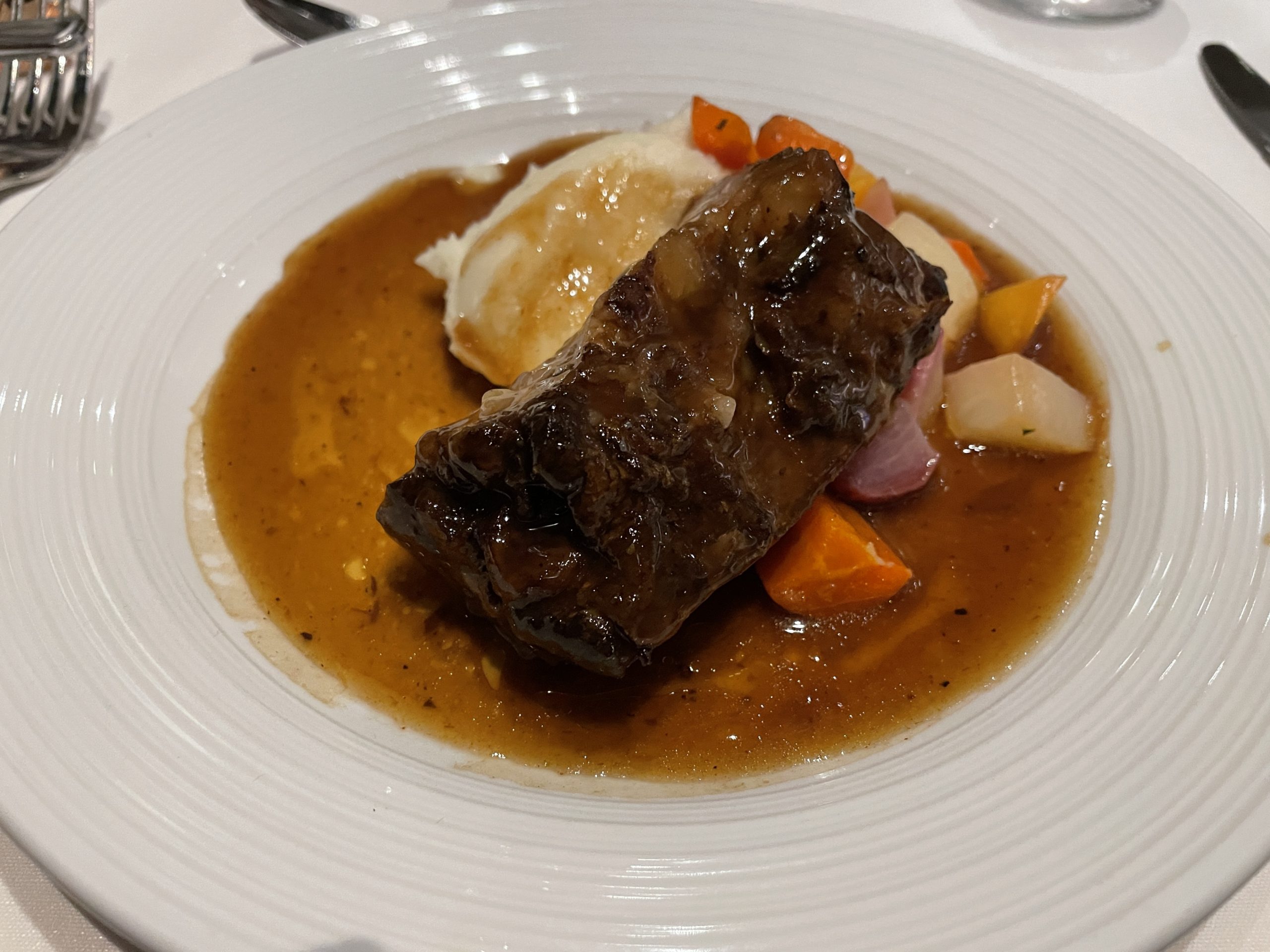 Main Dining Room Food included in price of Royal Caribbean cruise 