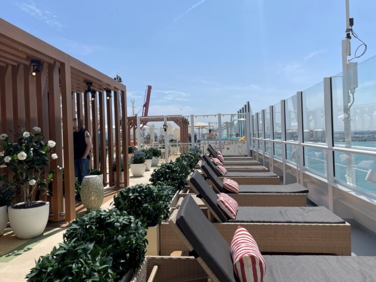 Read more about the article Carnival Venezia Serenity Deck