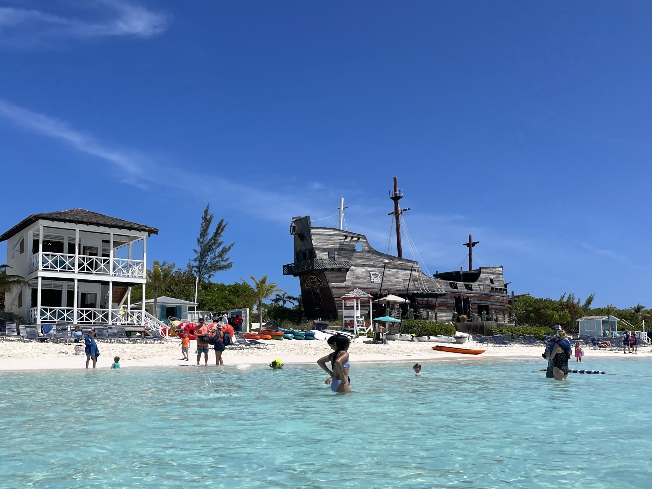 Read more about the article Half Moon Cay Tips 